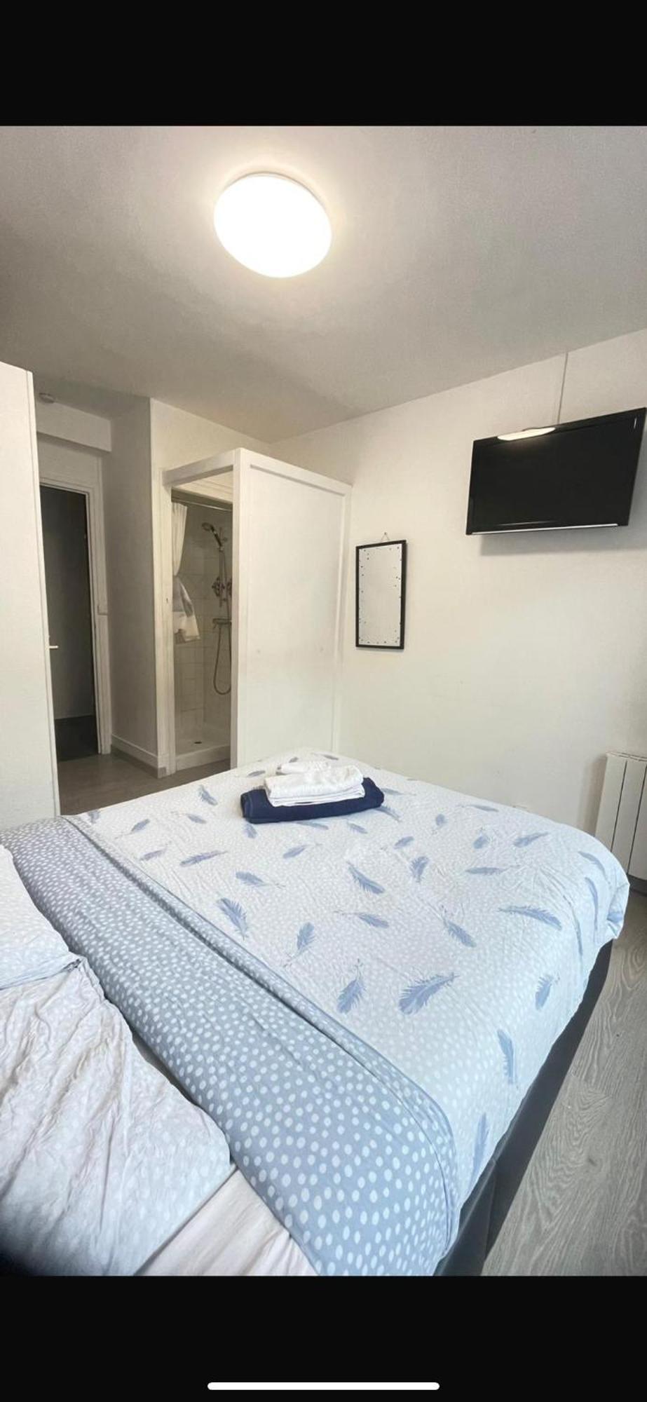 Chambre Double Beauvais Extérieur photo